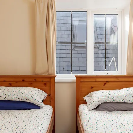 Discovery Accommodation Whitby Exterior photo