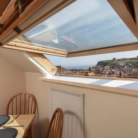 Discovery Accommodation Whitby Exterior photo