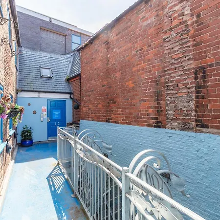 Discovery Accommodation Whitby Exterior photo